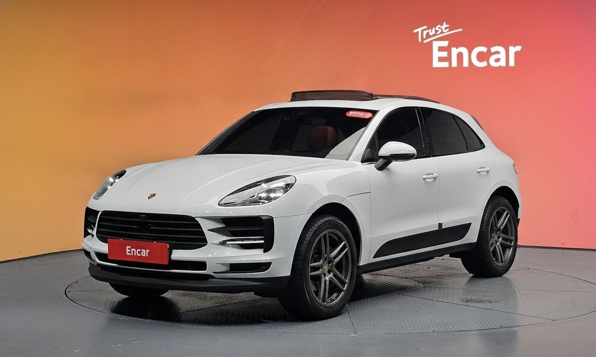 Porsche Macan 2021