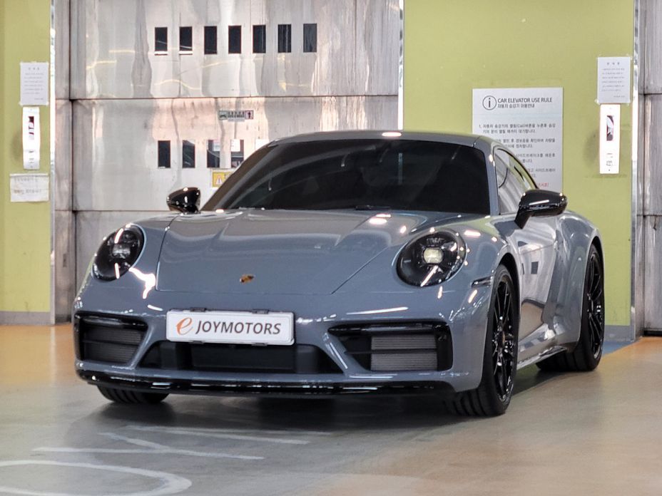 Porsche 911 2024
