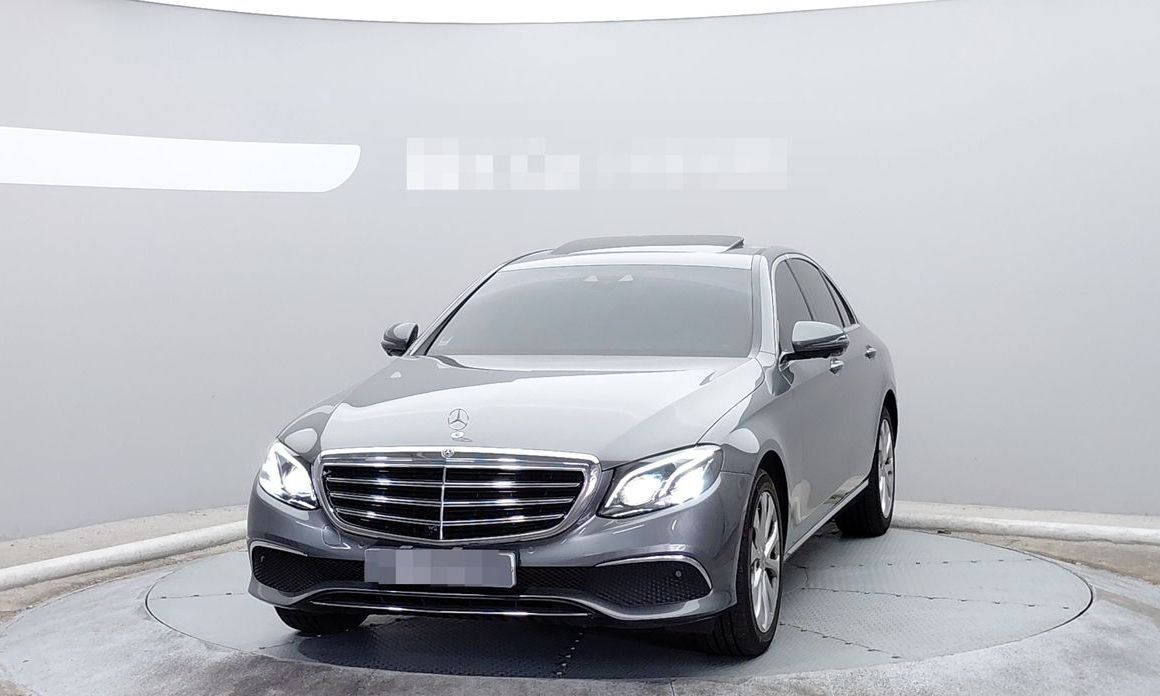 Mercedes-Benz E-Class 2018