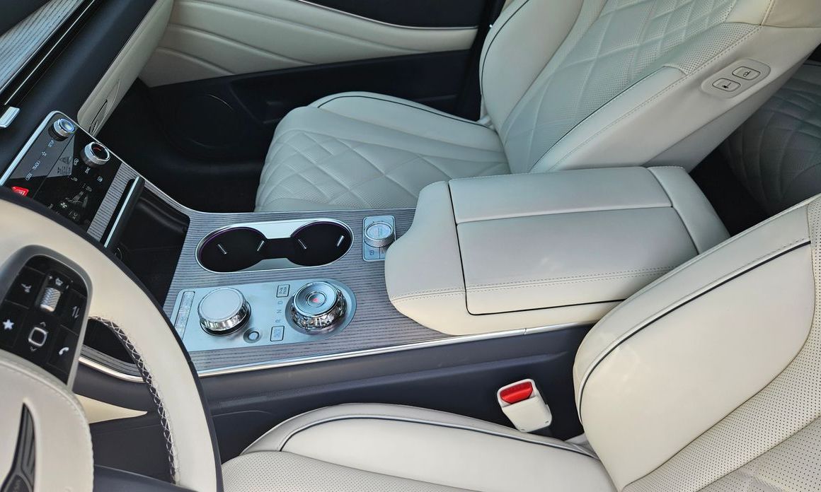 Genesis GV80 2025