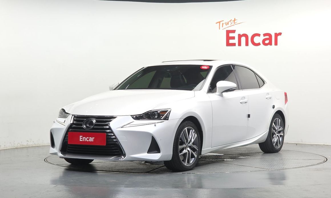 Lexus IS 2017