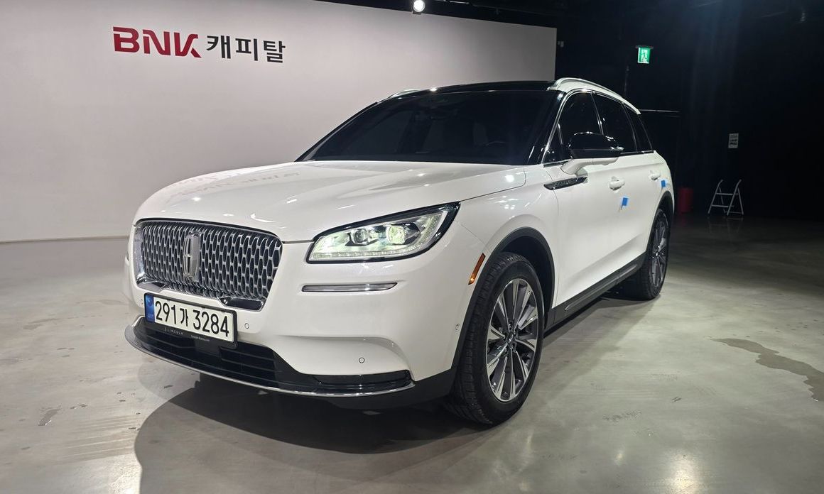Lincoln Corsair 2021