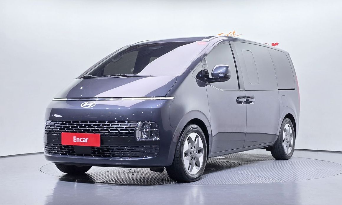 Hyundai Staria 2025