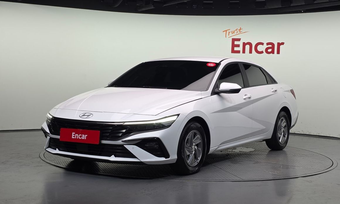 Hyundai AVANTE 2024