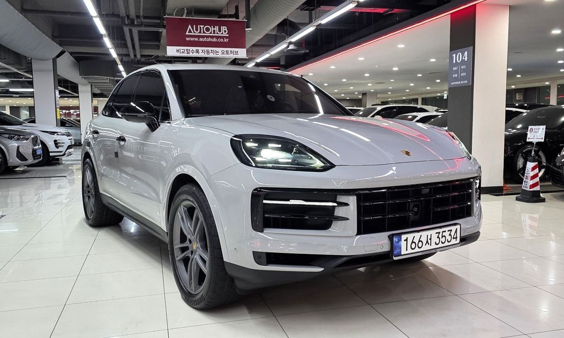 Porsche Cayenne 2024