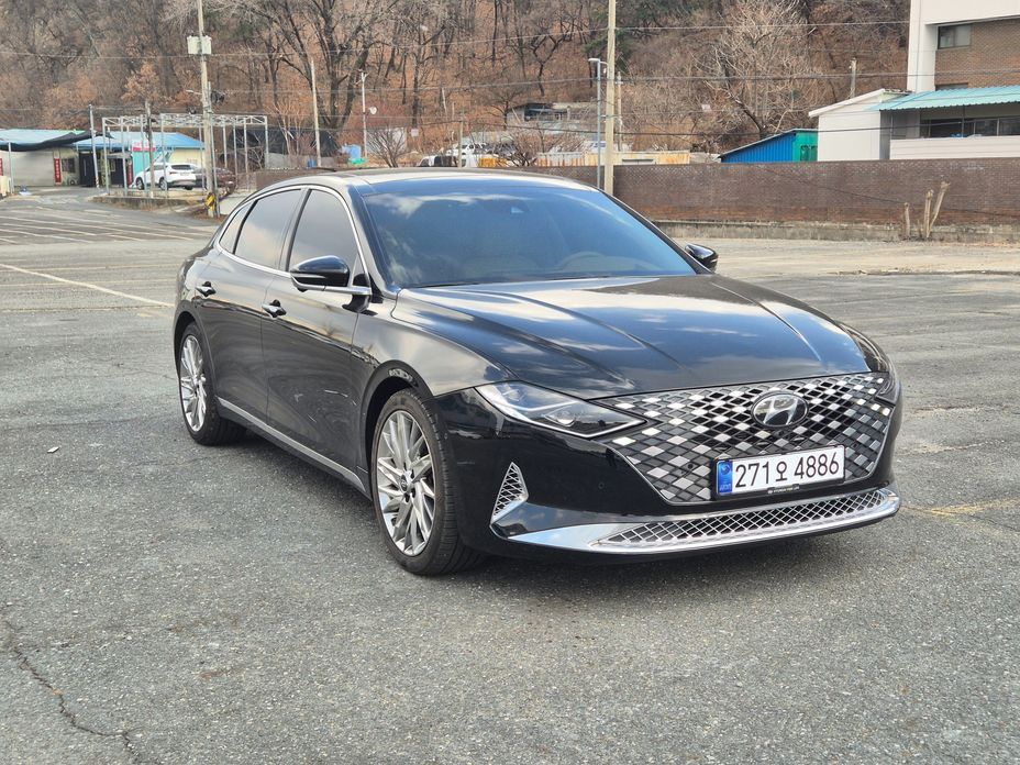 Hyundai Grandeur 2022