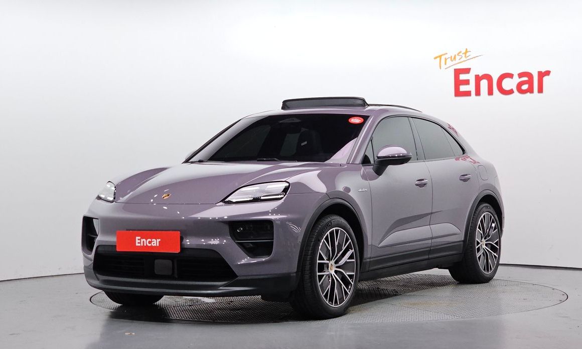 Porsche Macan 2025