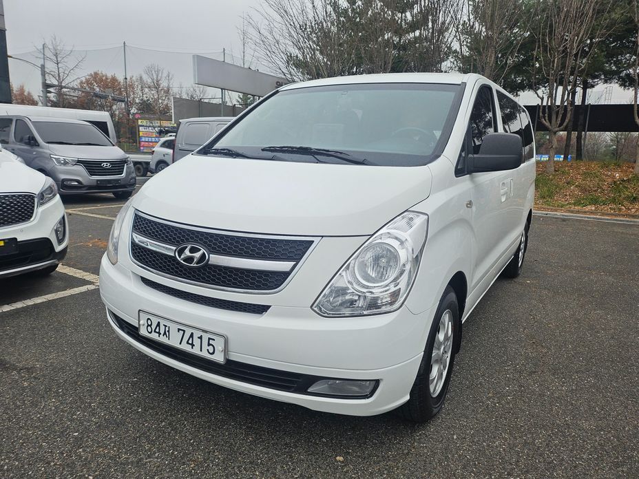 Hyundai Starex 2016