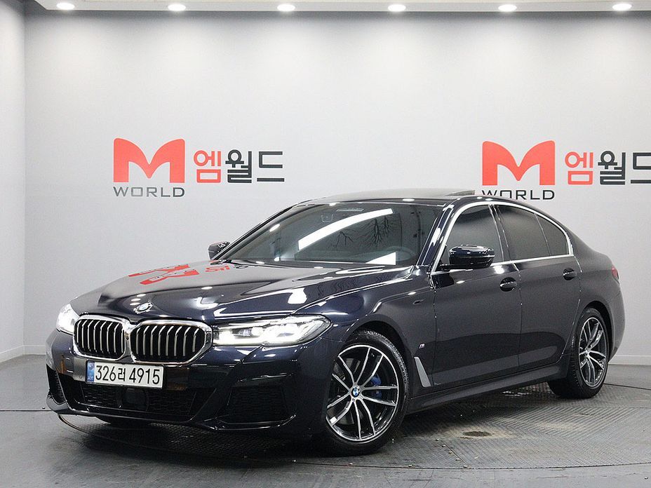 BMW 5-Series 2021