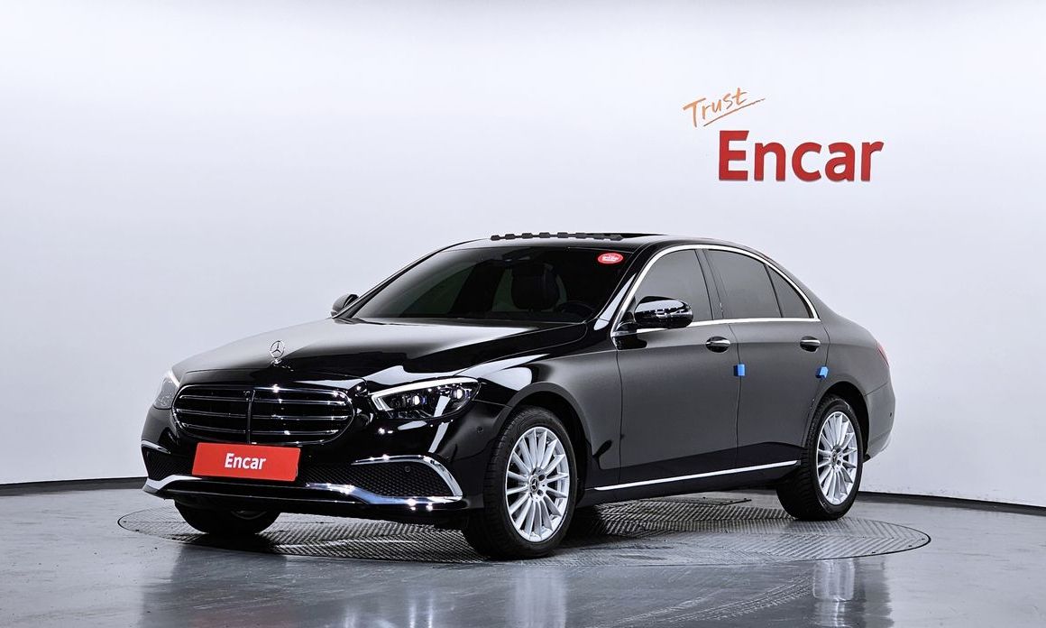 Mercedes-Benz E-Class 2021