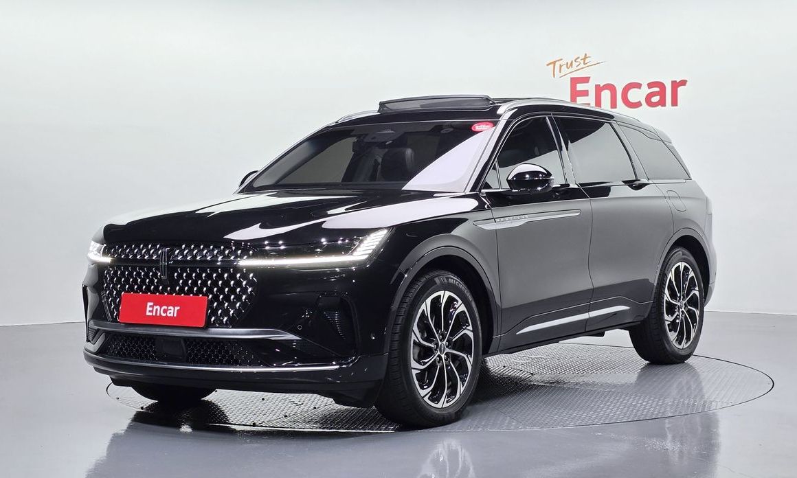 Lincoln Nautilus 2024