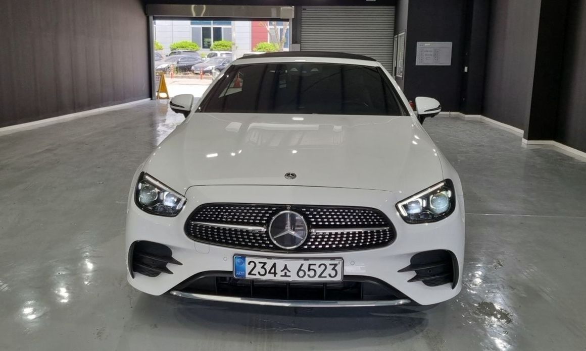 Mercedes-Benz E-Class 2021