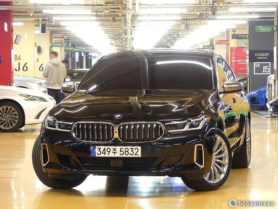 BMW Gran Turismo 2024