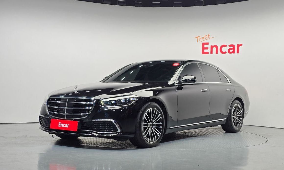 Mercedes-Benz S-Class 2024