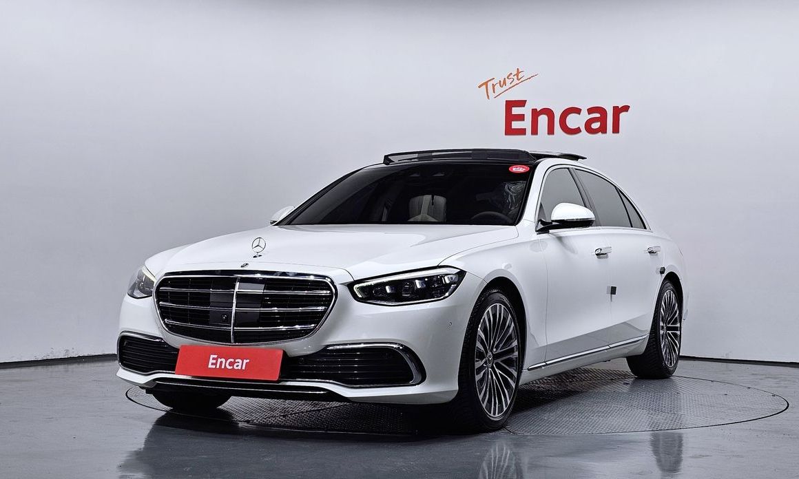 Mercedes-Benz S-Class 2023