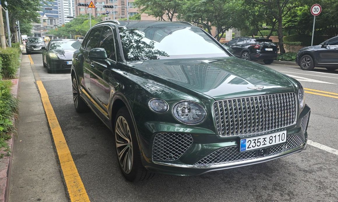 Bentley Bentayga 2025