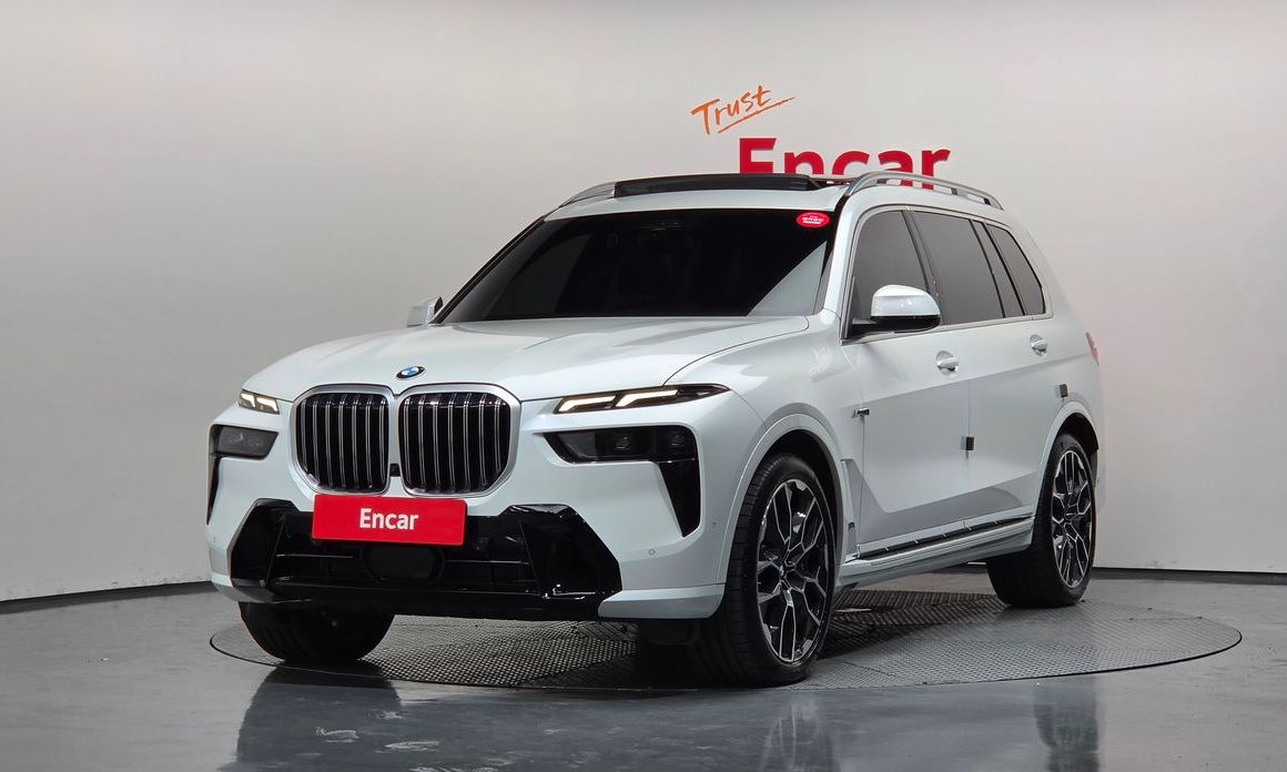 BMW X7 2025