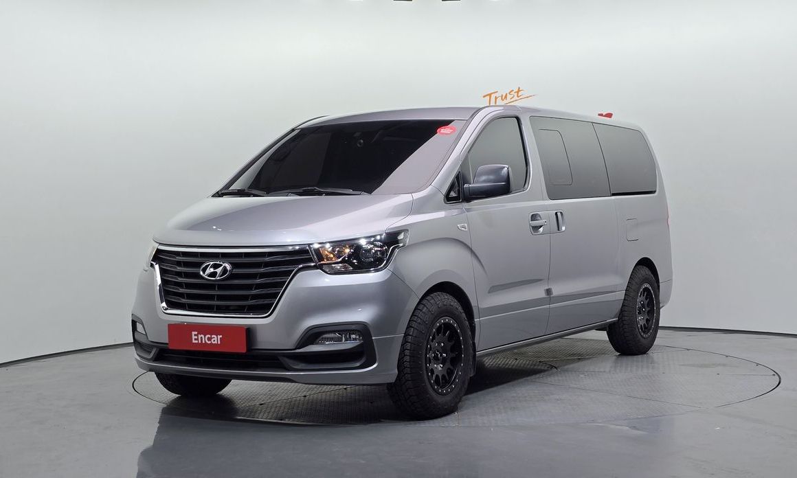 Hyundai Starex 2019