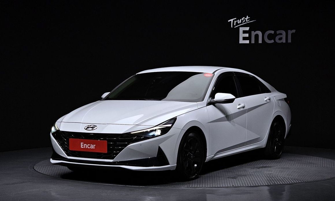 Hyundai AVANTE 2021