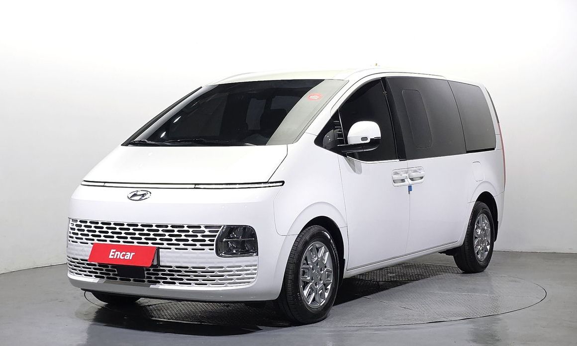 Hyundai Staria 2024