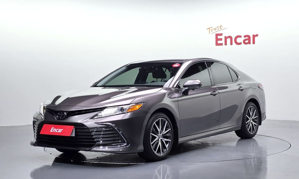 Toyota Camry 2024