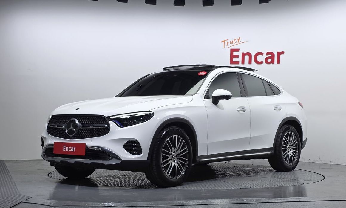 Mercedes-Benz GLC-Class 2025