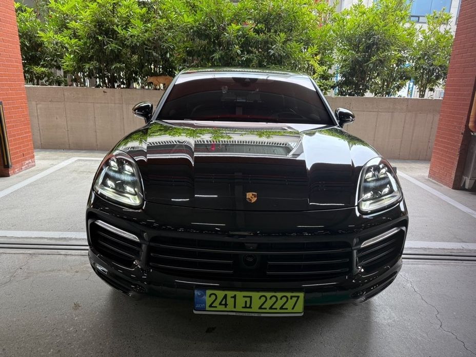 Porsche Cayenne 2023