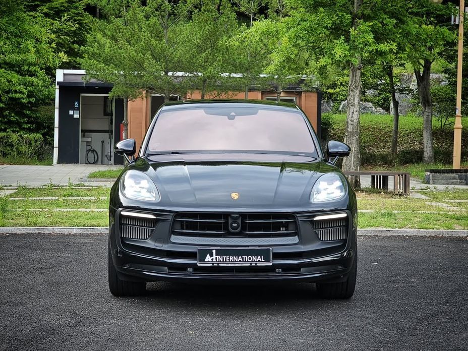 Porsche Macan 2022