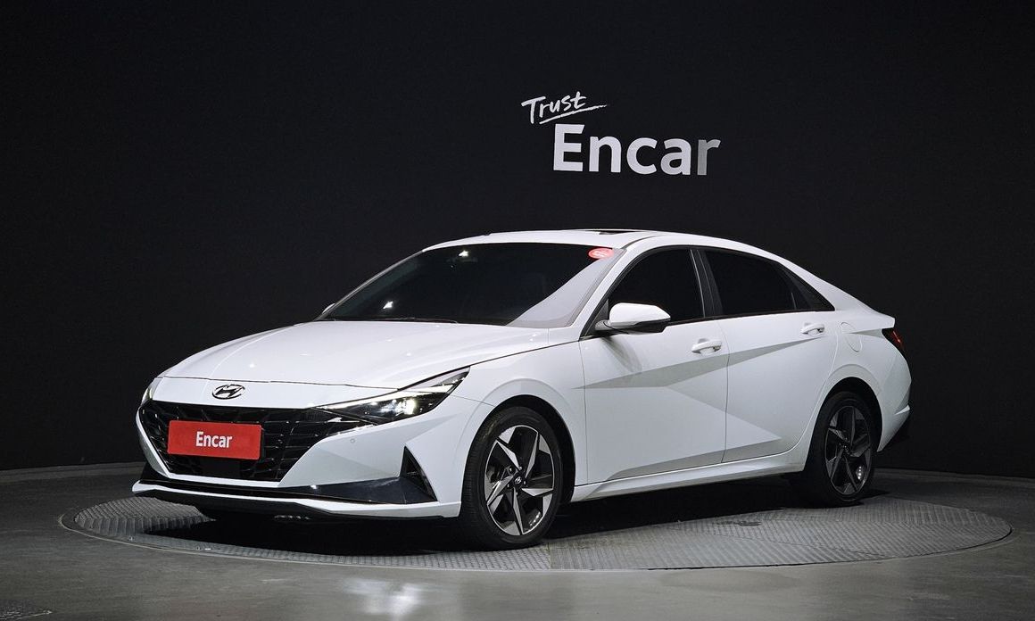 Hyundai AVANTE 2021