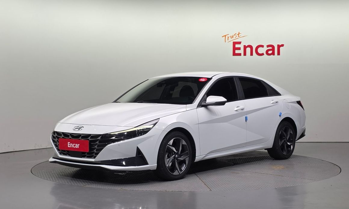 Hyundai AVANTE 2022