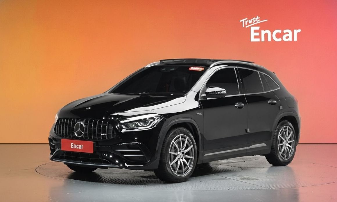 Mercedes-Benz GLA-Class 2021