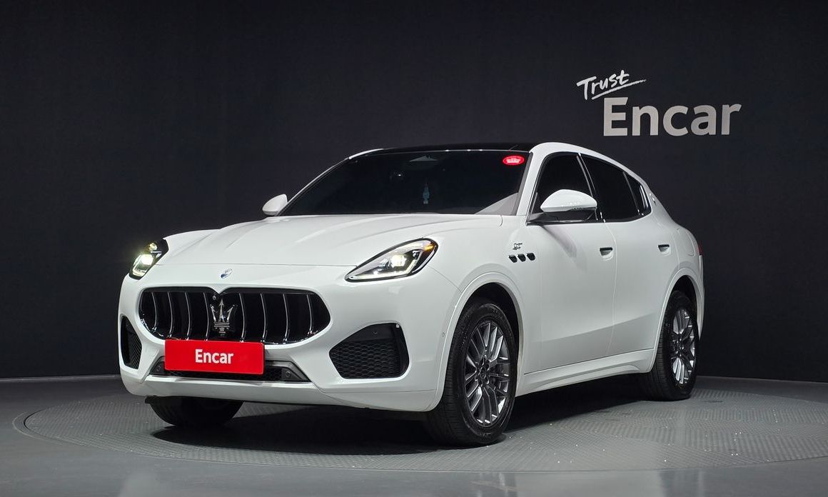 Maserati Grecale 2023