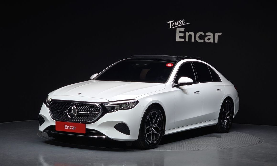 Mercedes-Benz E-Class 2025