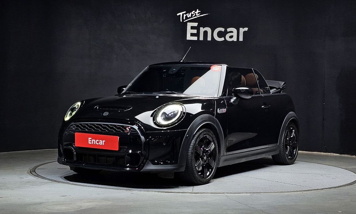 Mini Cooper Convertible 2022