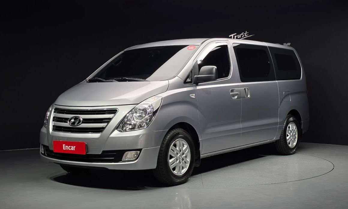Hyundai Starex 2018