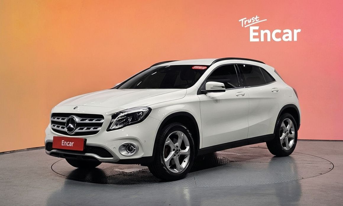 Mercedes-Benz GLA-Class 2019
