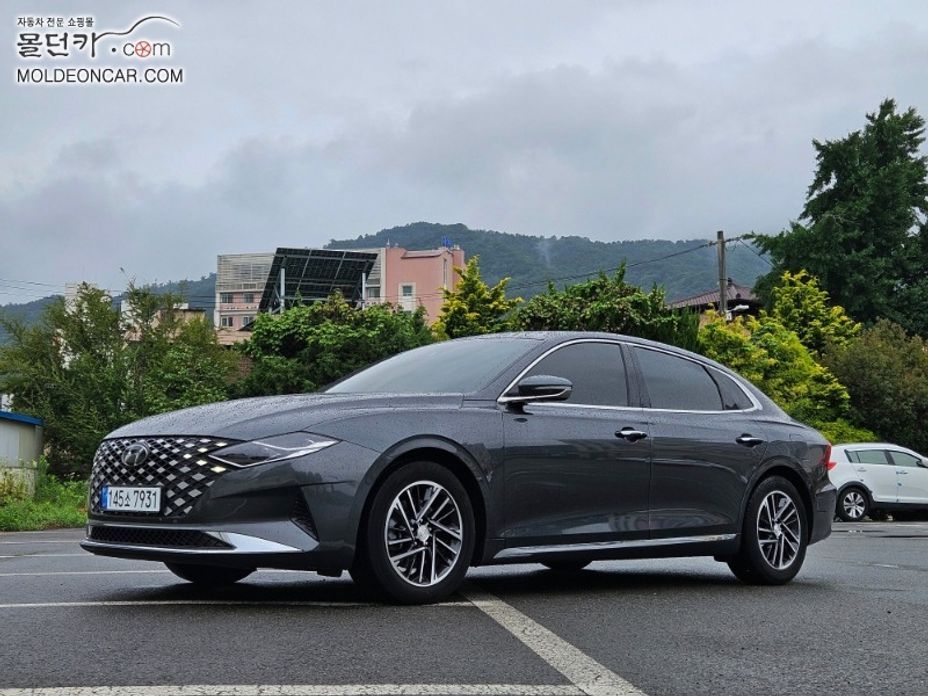 Hyundai Grandeur 2021