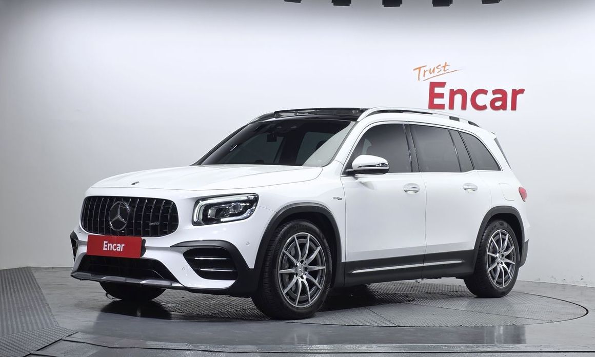 Mercedes-Benz GLB-Class 2021