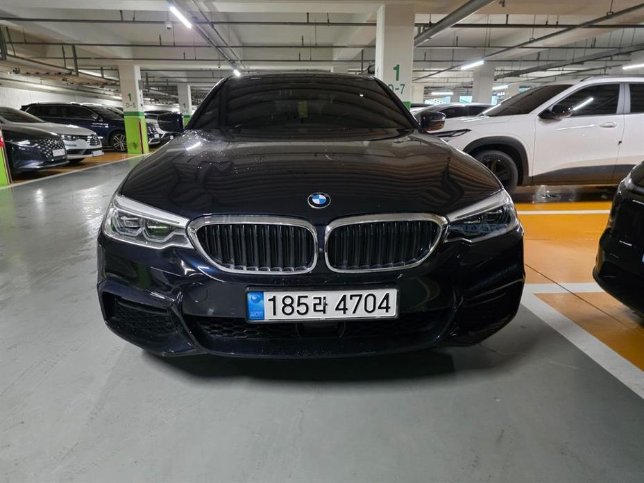 BMW 5-Series 2020