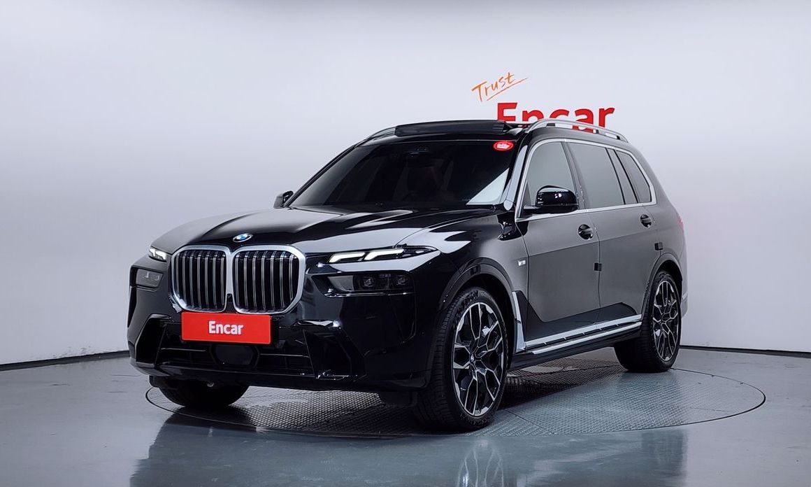 BMW X7 2025