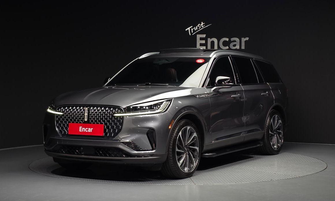 Lincoln Aviator 2025