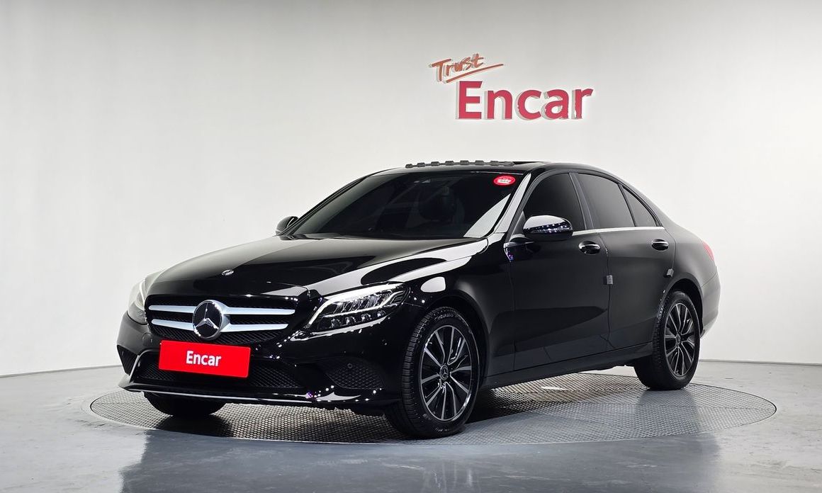 Mercedes-Benz C-Class 2020