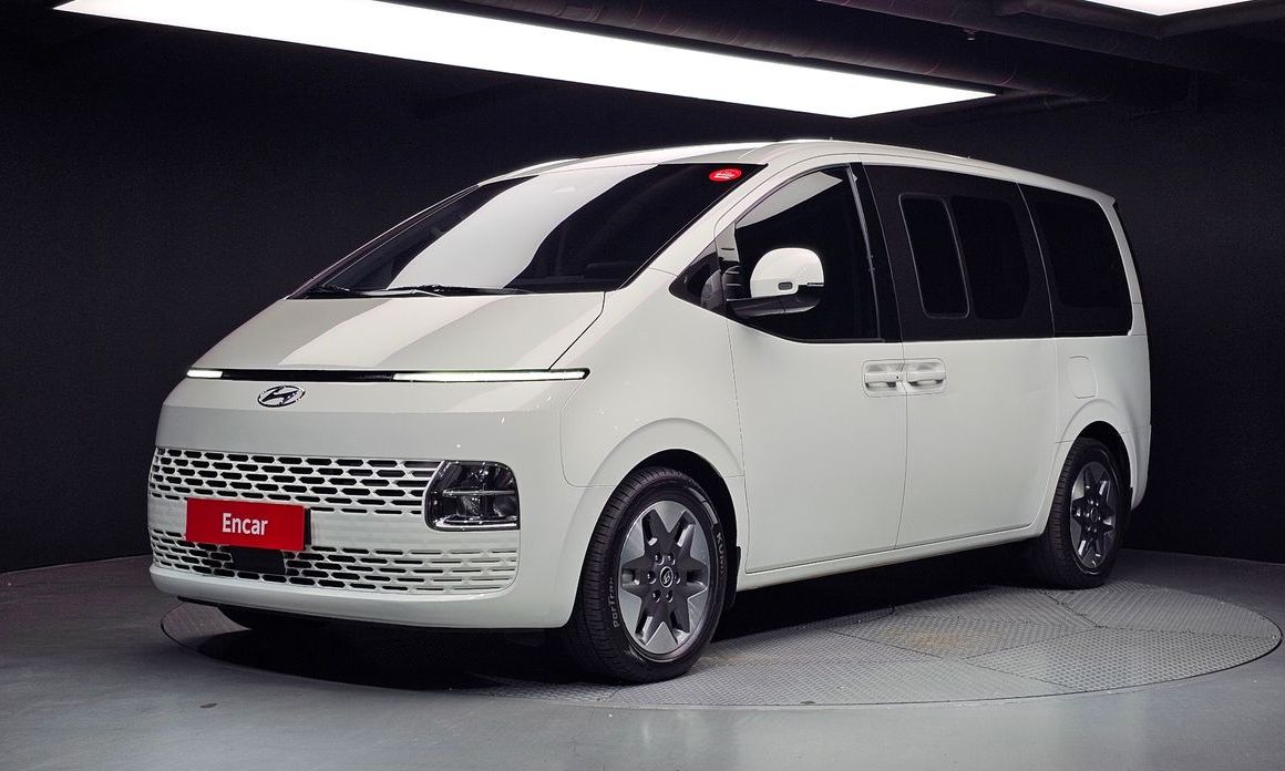 Hyundai Staria 2022