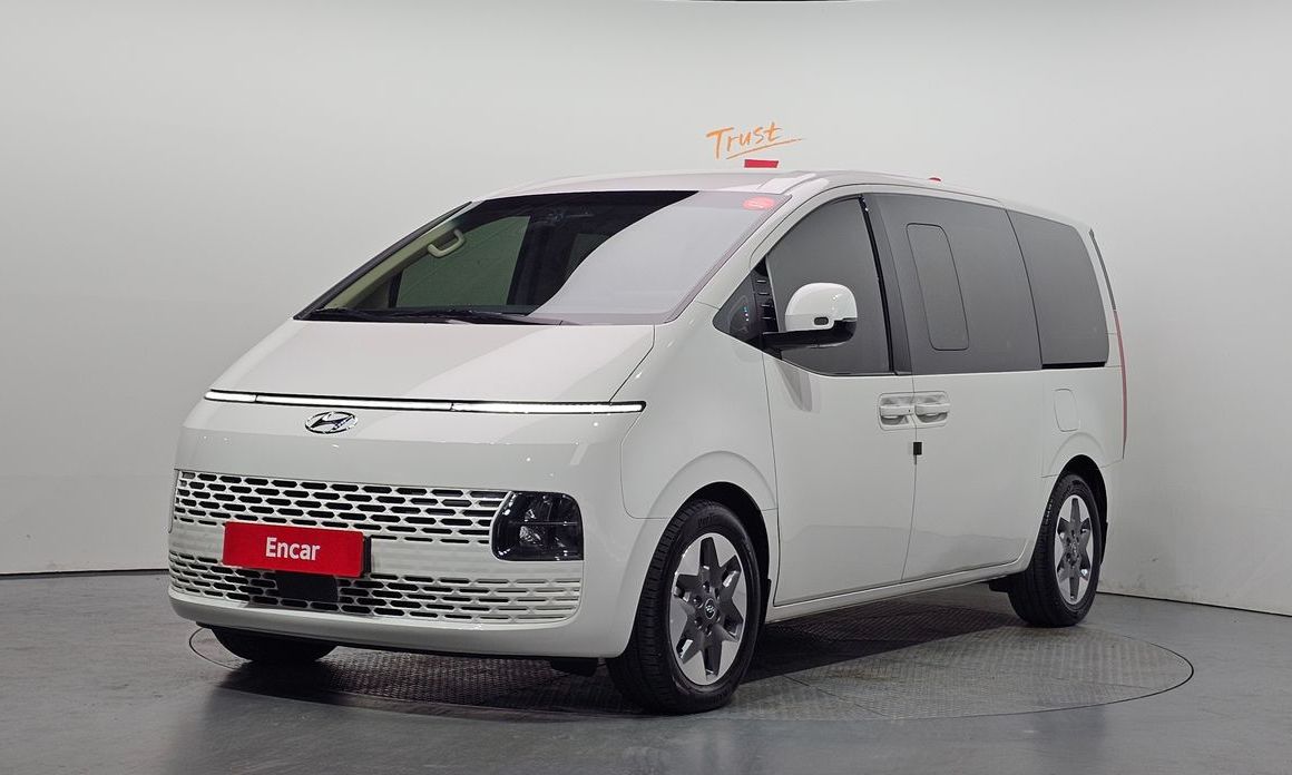 Hyundai Staria 2023