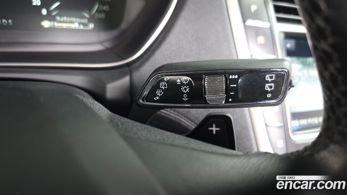 Lincoln Nautilus 2020