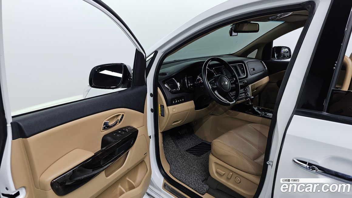 Kia Canival 2019