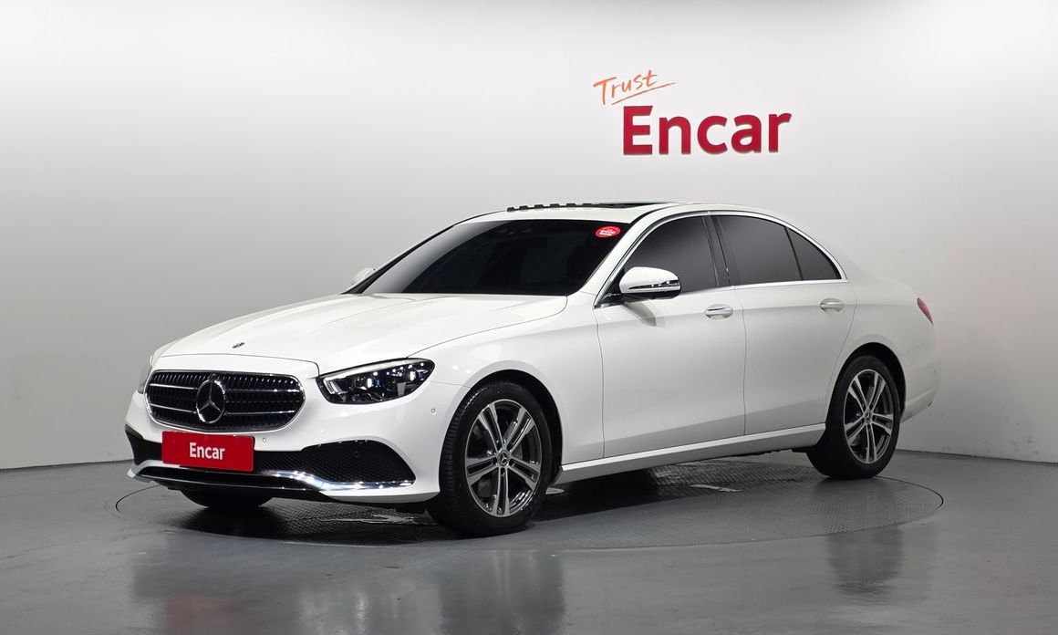 Mercedes-Benz E-Class 2021