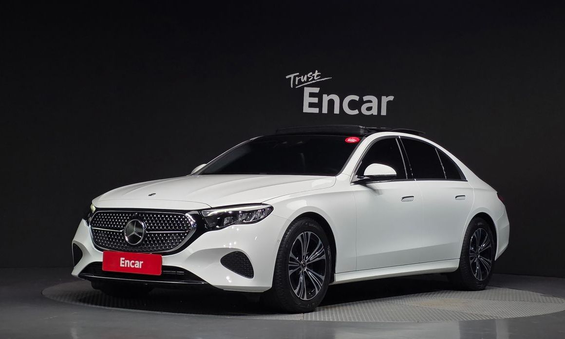 Mercedes-Benz E-Class 2025