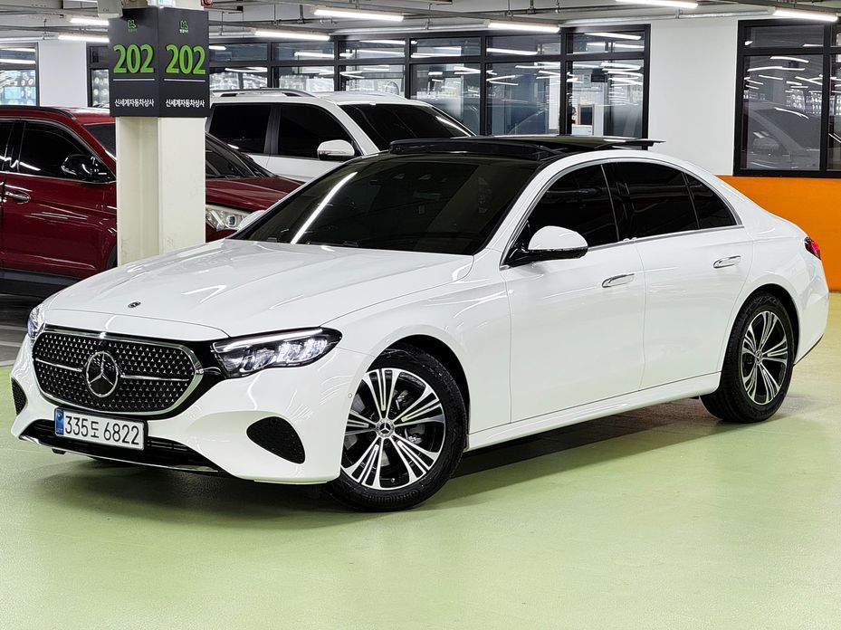 Mercedes-Benz E-Class 2025