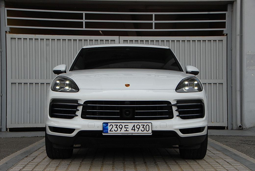 Porsche Cayenne 2023